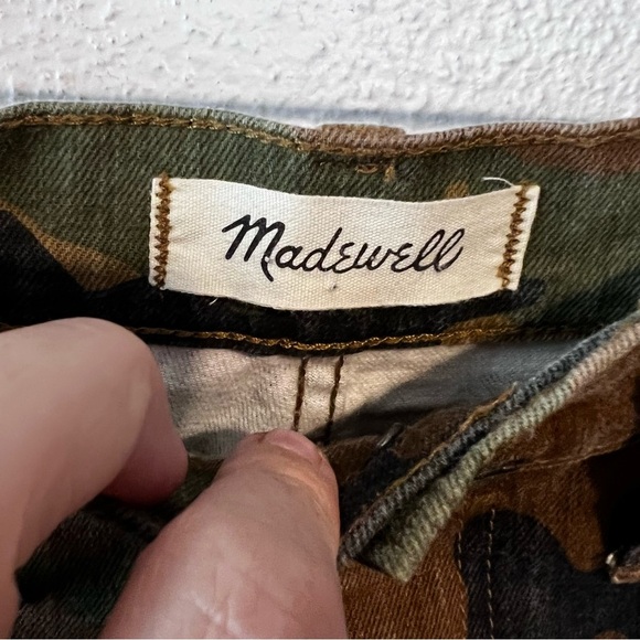 Madewell Camo high rise slim boy jean size 26 - Picture 4 of 6